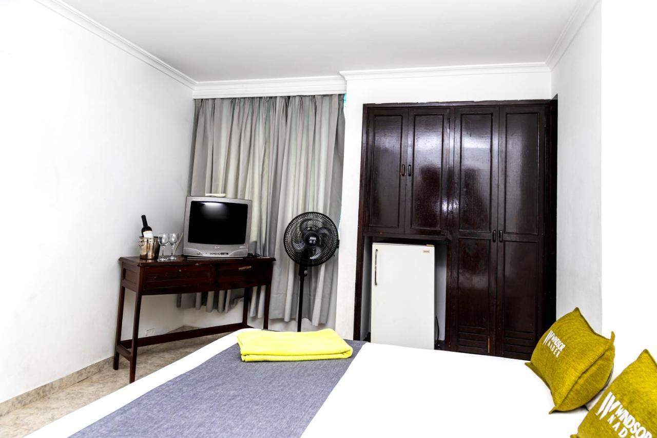 Hotel Windsor Plaza - Downtown Cali Zewnętrze zdjęcie