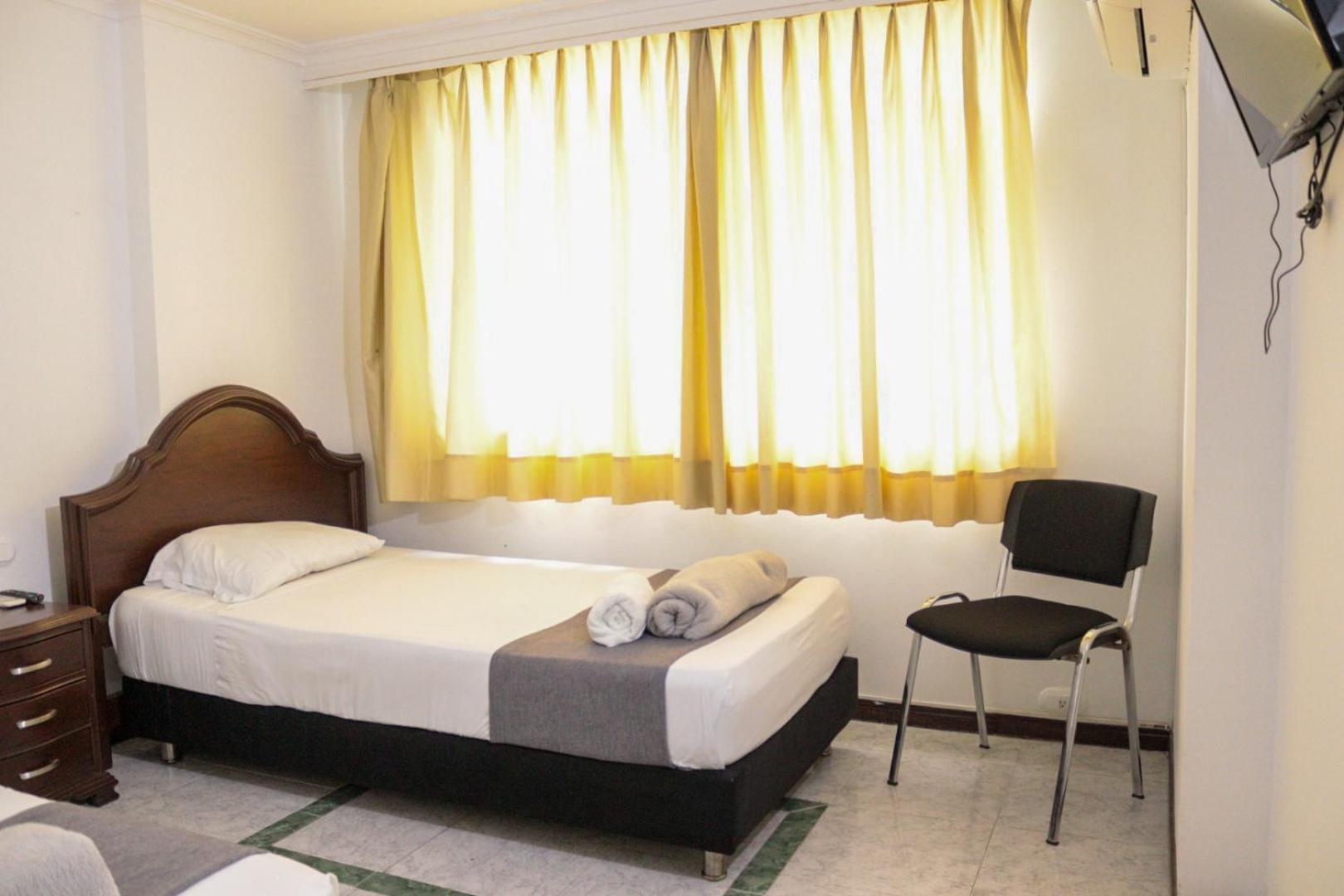 Hotel Windsor Plaza - Downtown Cali Zewnętrze zdjęcie