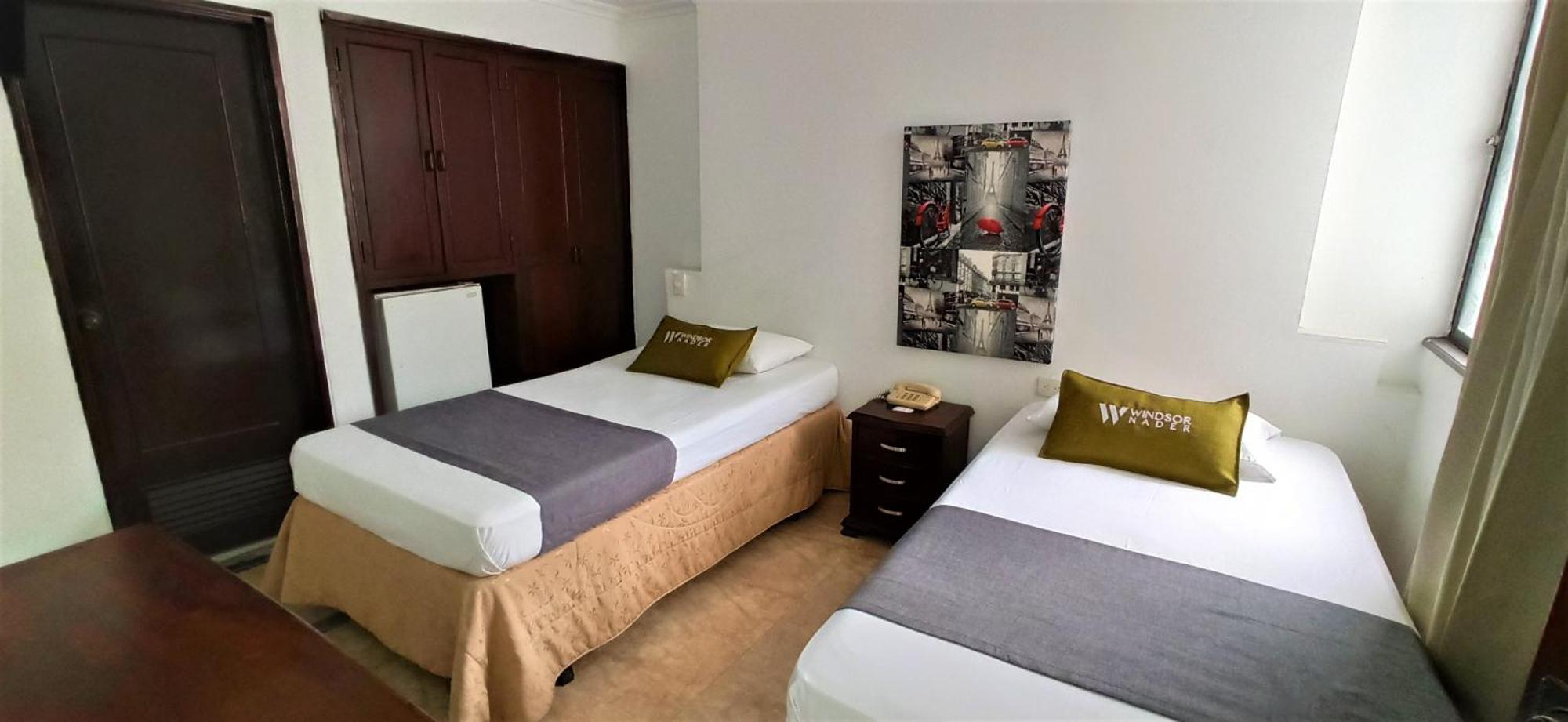 Hotel Windsor Plaza - Downtown Cali Zewnętrze zdjęcie